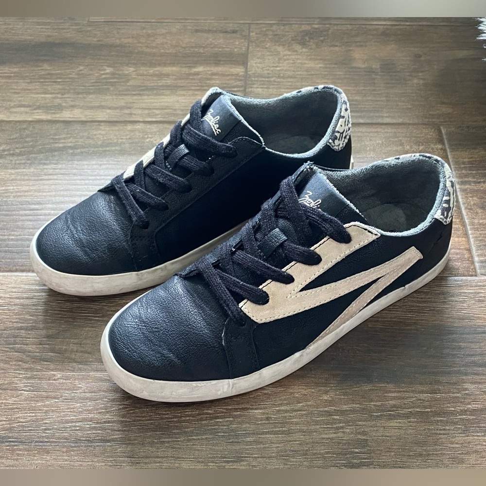Zodiac Faye Black Suede Leather Leopard Print Low
Sneakers Size 7